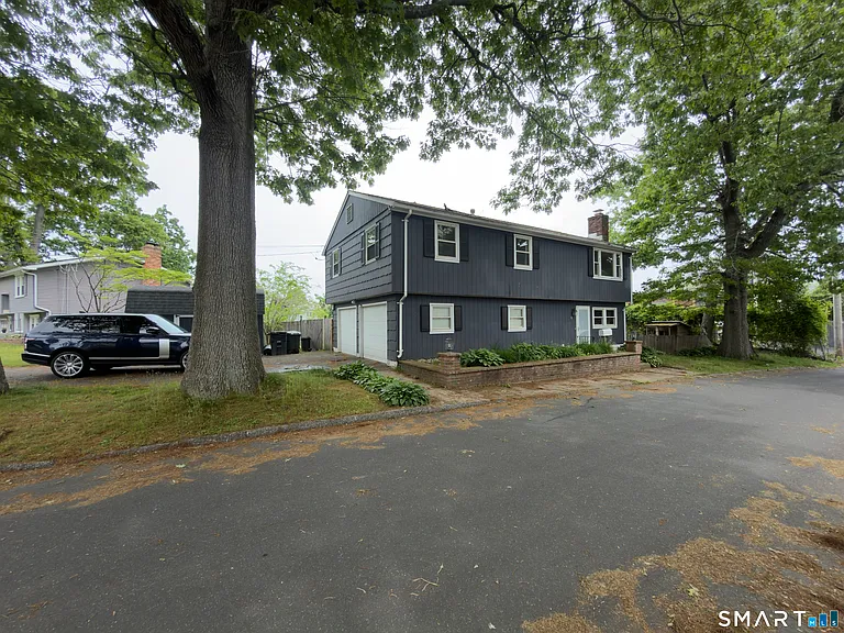 6 Rock St — Photo 12