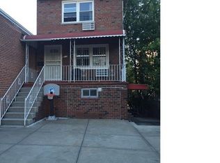 915 Neill Ave, Bronx, NY 10462
