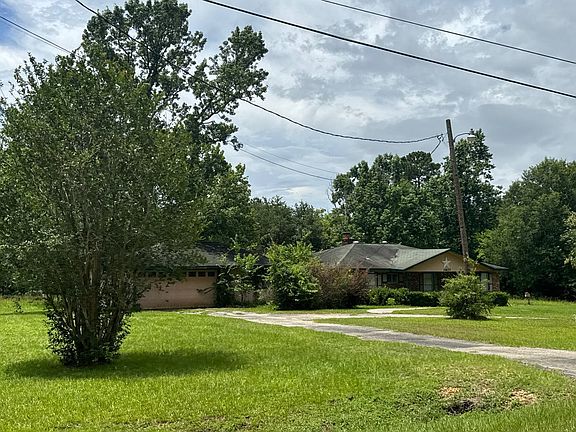 3rd image of 14629 McGregor Rd