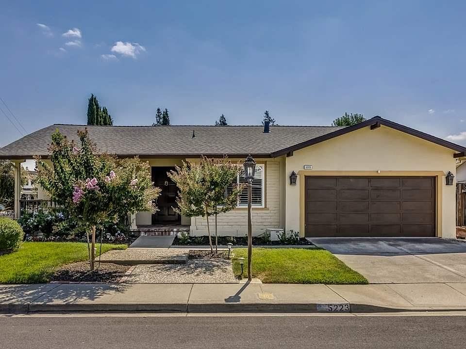 2nd image of 5223 Ridgevale Way