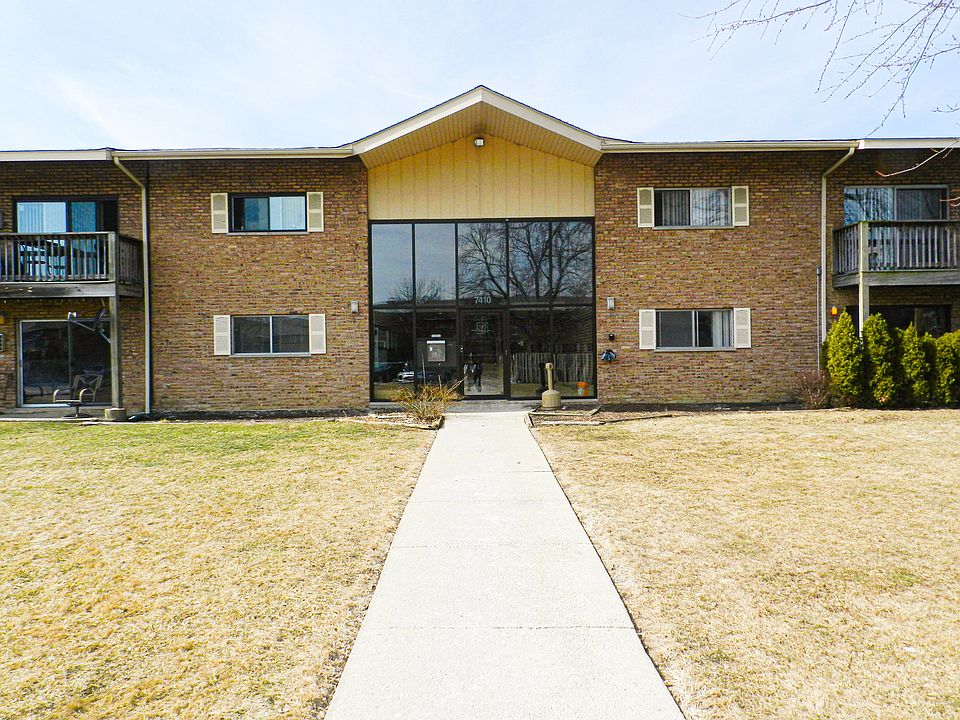 1st image of 7410 Brookdale Dr #4-205