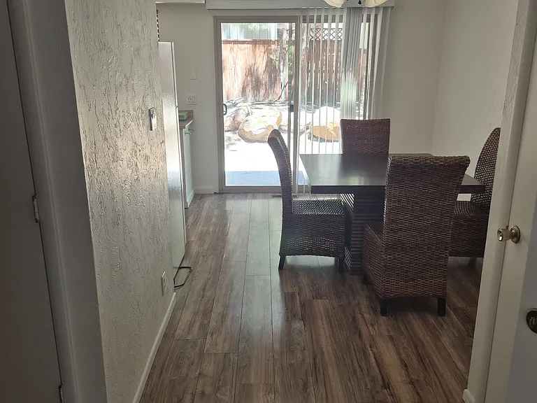 858 Southwood Blvd #3 — Photo 2
