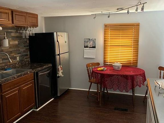 4th image of 6978 46th Ave N #131