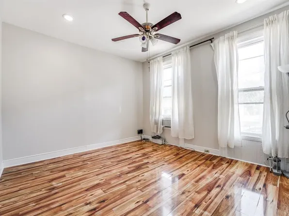 85 Stuyvesant Avenue image 6 of 18