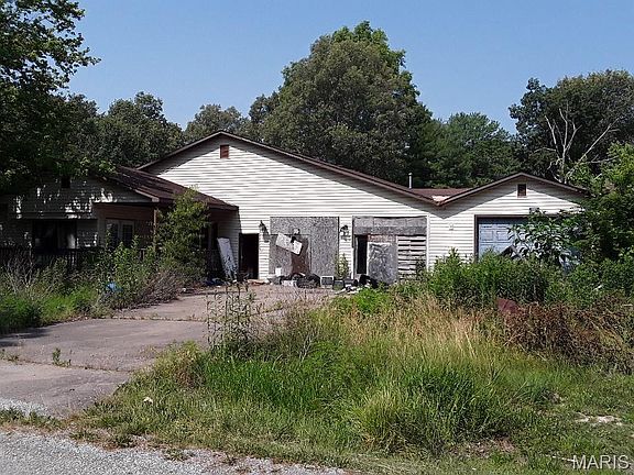 4th image of 17 Southland Dr