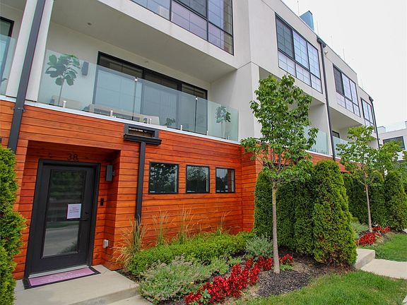 3rd image of 533 E Harrison Ave Unit 38