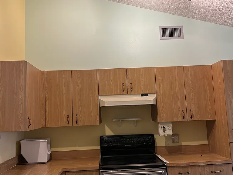 10440 Tara Dr — Photo 3