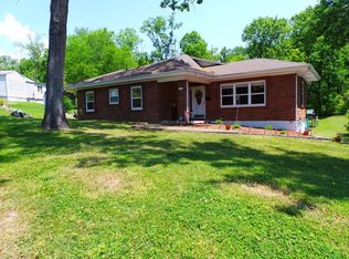 1417 E Central St, Kingsport, TN 37664