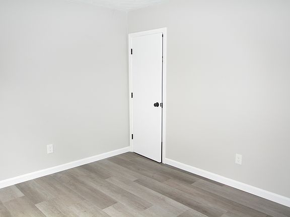 3rd image of 151 Milk St APT 12
