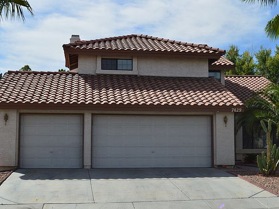 2nd image of 7429 Parnell Ave