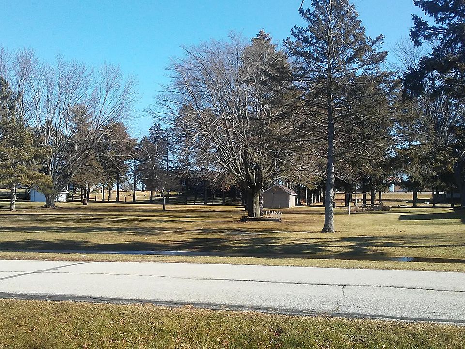 2nd image of 7090 Delview Ave