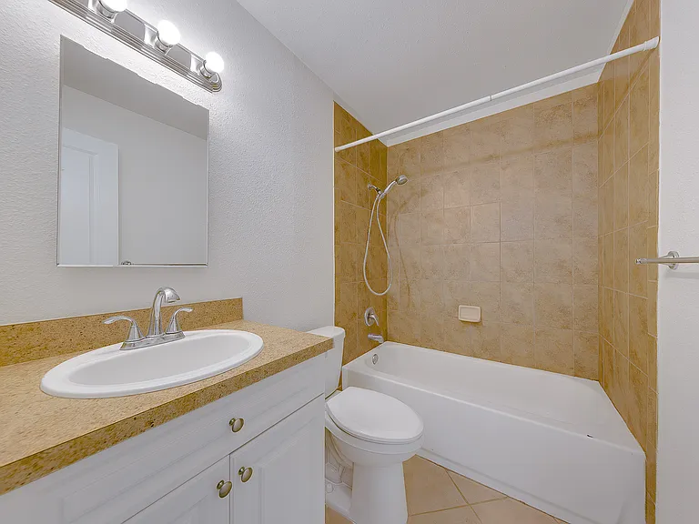521 S Matanzas Ave — Photo 18