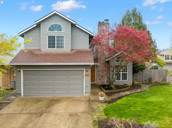 8620 SW Hamlet St, Tigard, OR 97224
