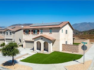 18052 Pokeroot Ln, San Bernardino, CA 92407