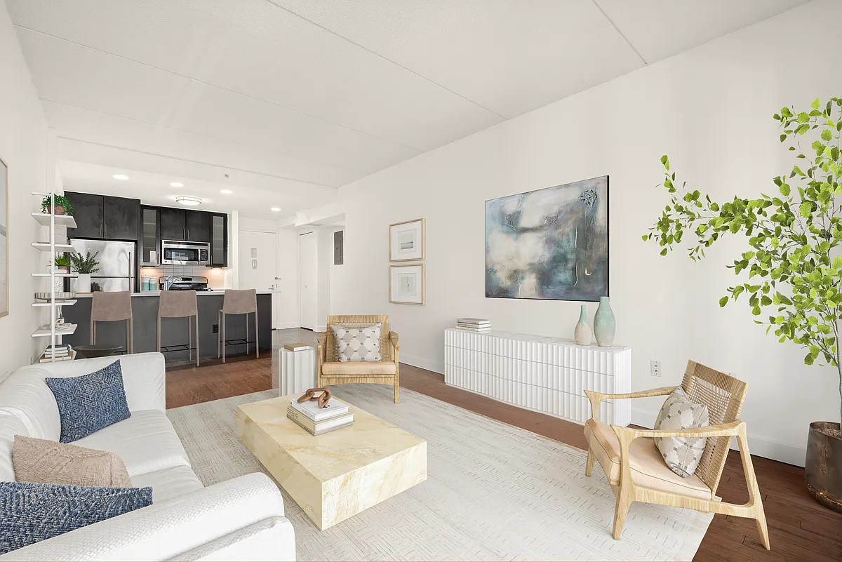 Photo 2 of 14 - 4134 Crescent St #2A - Long Island City, NY Building Photo - 4134 Crescent St #2A