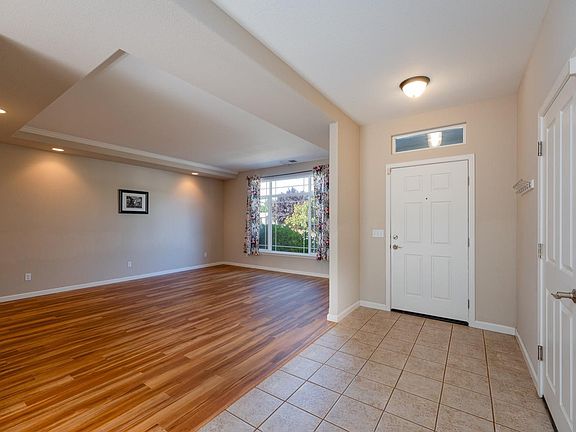2nd image of 441 Kennwood Drive