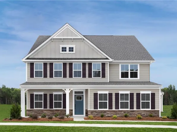 1121 Egret Ln, Suffolk, VA 23434