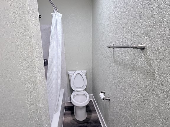 5th image of 1810 E 25th St #301 & 401