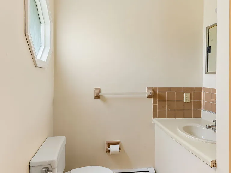 49 Bramblebush Dr — Photo 15
