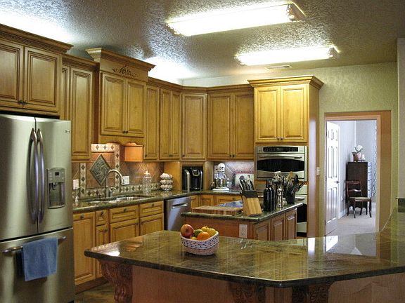 5th image of 2116 Haleigh Dr