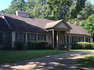 1334 E Broadway St, Forrest City, AR 72335