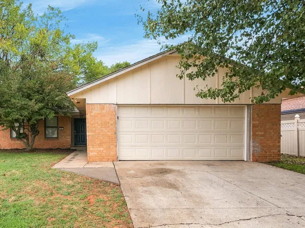 10321 Koch Dr, Midwest City, OK 73130
