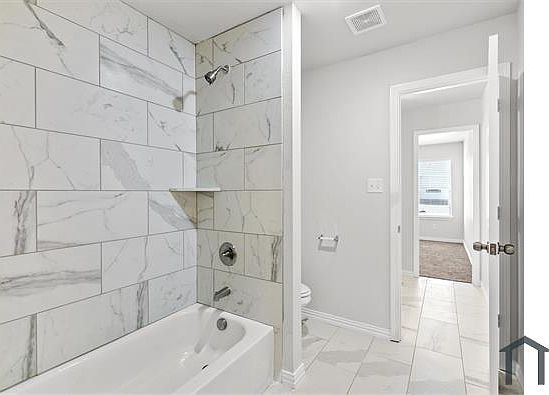 5th image of 6244 Roby Dr