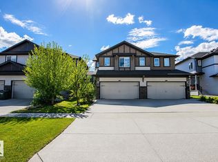 131 Abbey Rd, Strathcona County, AB T8H0Z2