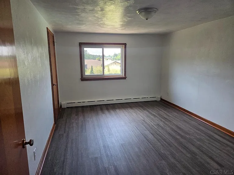 644 S Franklin Ave #1 — Photo 8
