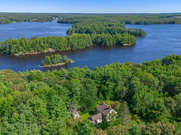 35 Rocky Reach Road, Bath, ME 04530