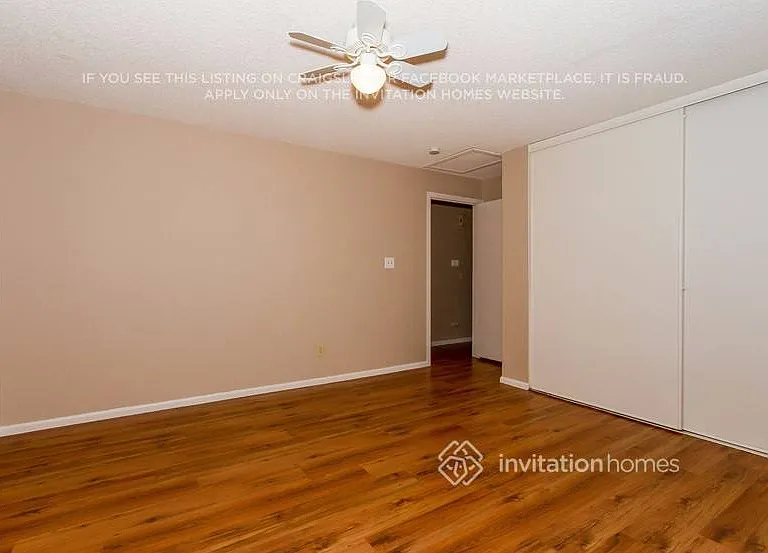 9276 Clermont Dr — Photo 10