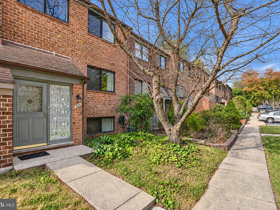 1st image of 8935 Skyrock Ct
