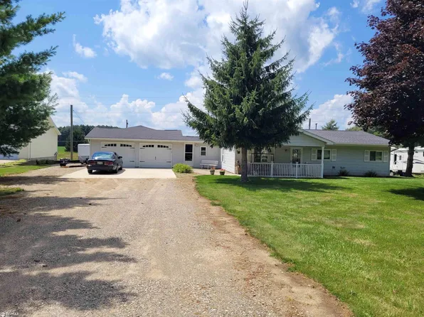 2765 Farnsworth Rd, Lapeer, MI 48446