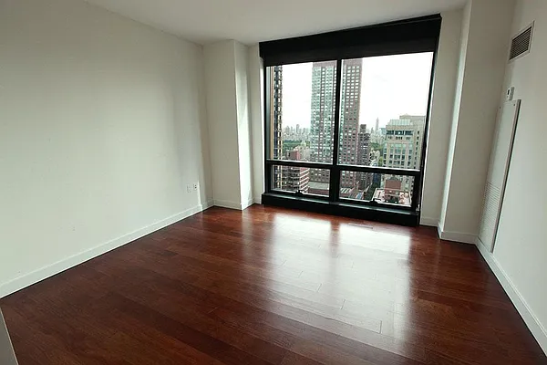 Rented by Keller Williams NYC | media 7