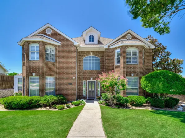 3811 Cromwell Dr, Carrollton, TX 75007