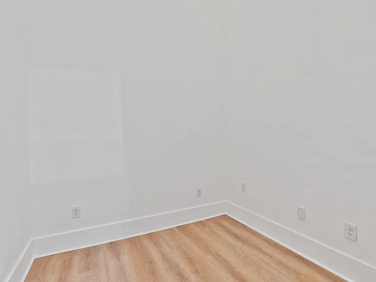 251 Pearl St #307 — Photo 13
