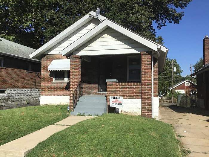 1st image of 4229 Rosewood Ave