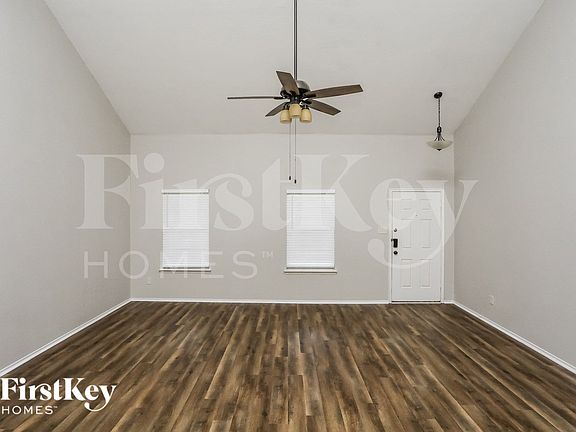 2nd image of 2812 Aberdeen Rd