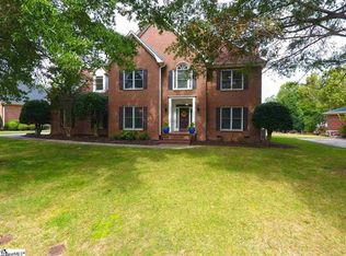 207 E Cranberry Ln, Greenville, SC 29615