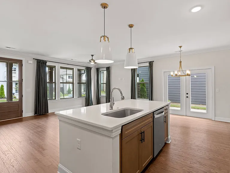 1524 Farmhouse Trl — Photo 4