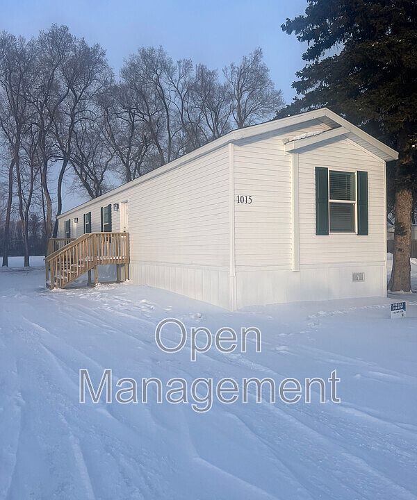 1st image of 7-1015 Gibraltor Ave N Lot 7