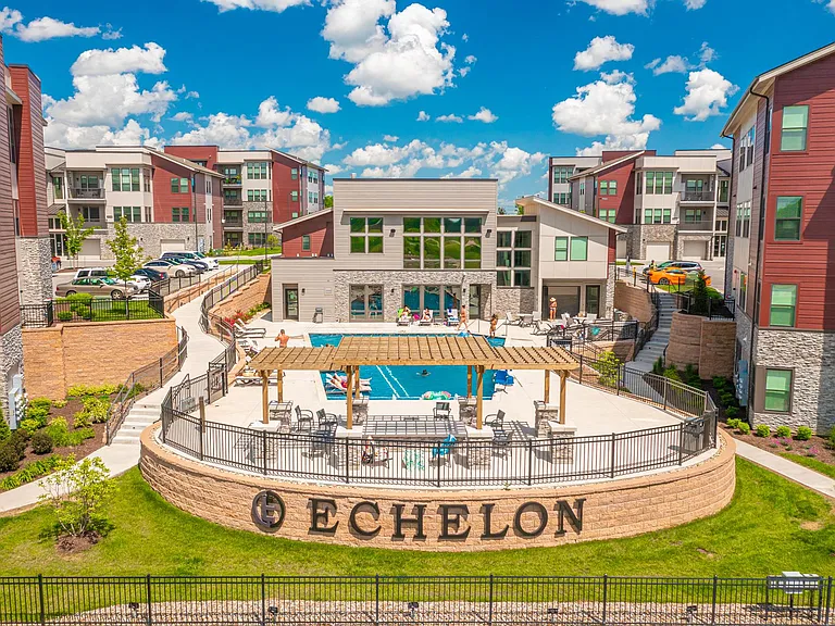 Residences at Echelon — Photo 33