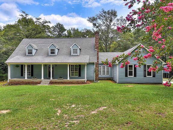 2nd image of 4054 Greenbriar Drive