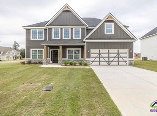 214 Meadows Ln, Bonaire, GA 31005