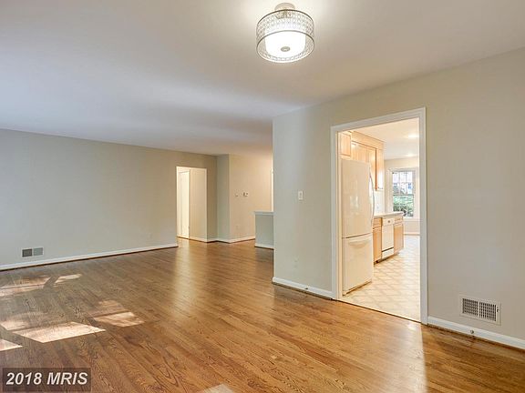 5th image of 6615 Sulky Ln