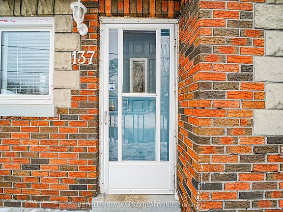 4th image of 137 Banting Ave