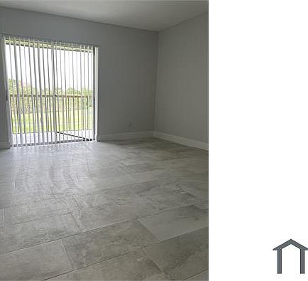 4th image of 1524 Meadows Cir W #1524