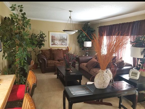 3rd image of 1934 E 83rd Ter