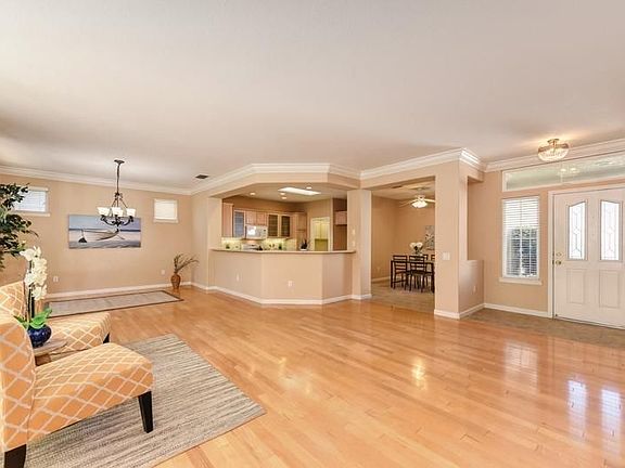 3rd image of 7145 Stagecoach Cir