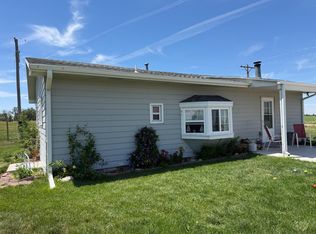 17986 W Antelope Rd, Hershey, NE 69143